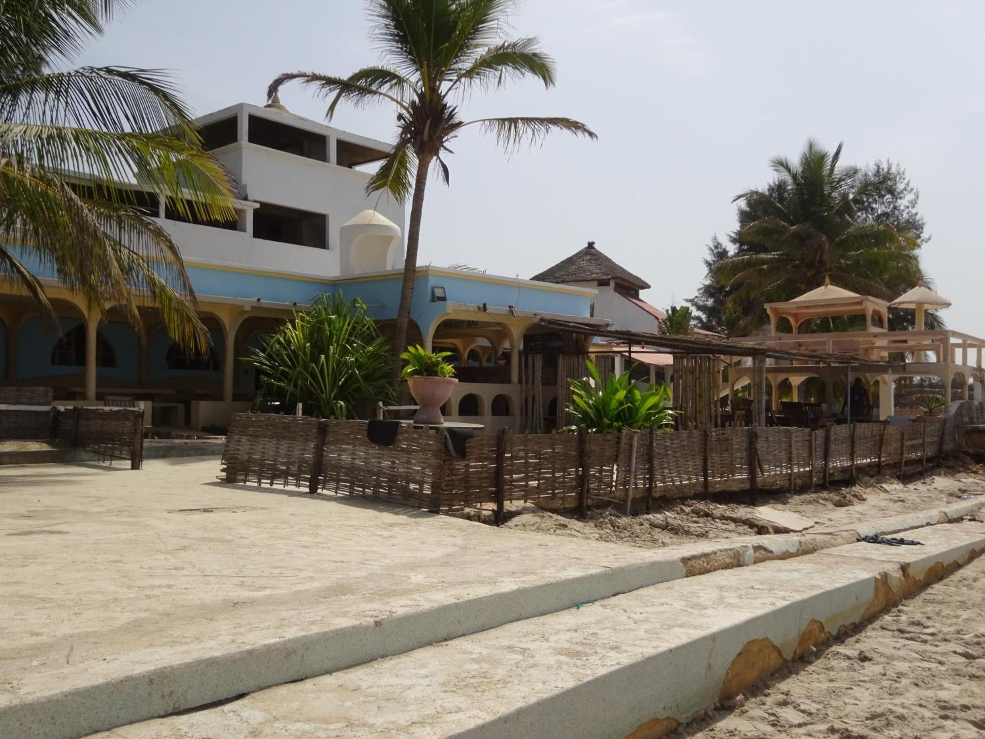 Hotel Du Bar De La Mer Cap Skirring Kabrousse Экстерьер фото