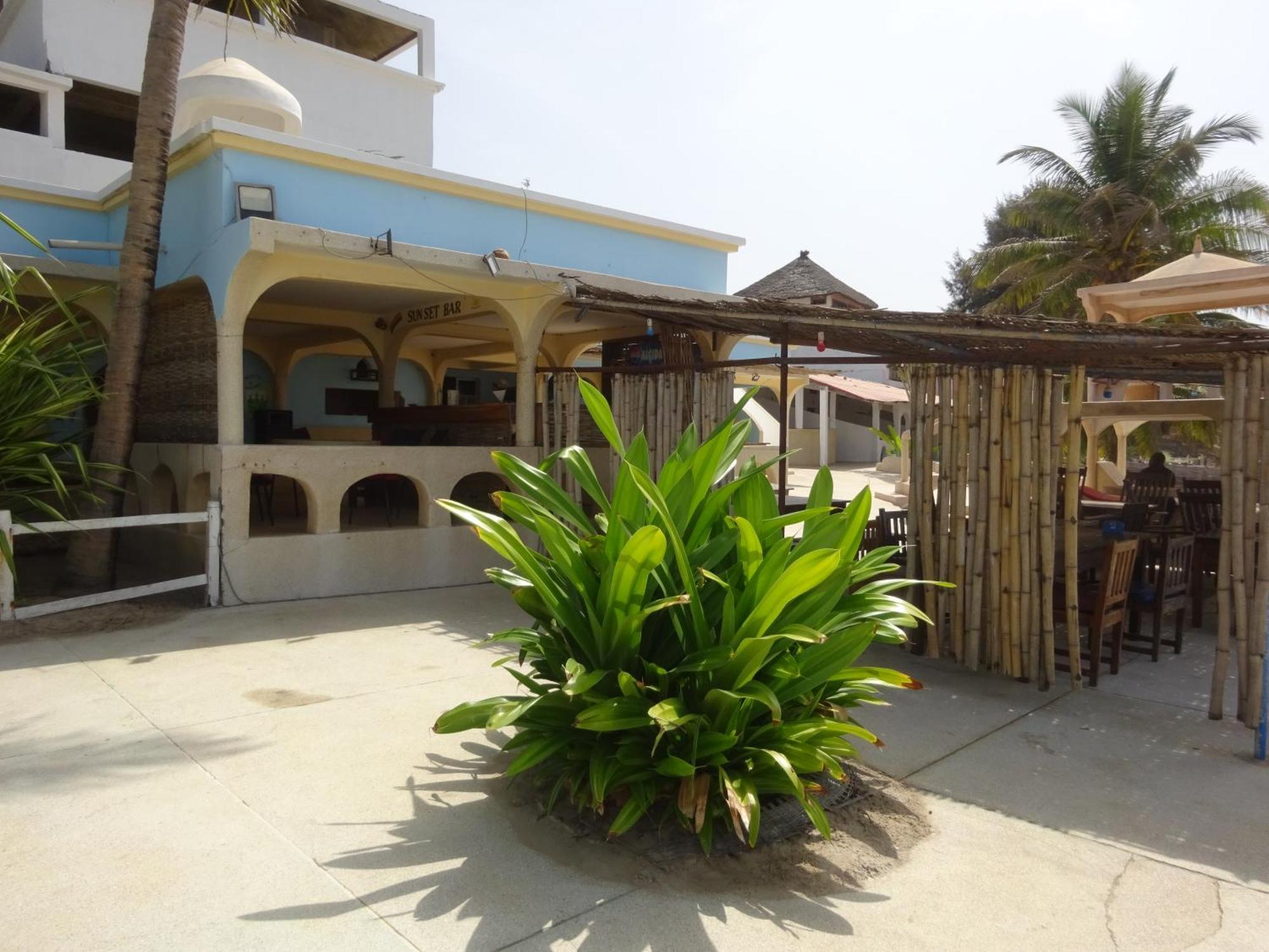 Hotel Du Bar De La Mer Cap Skirring Kabrousse Экстерьер фото